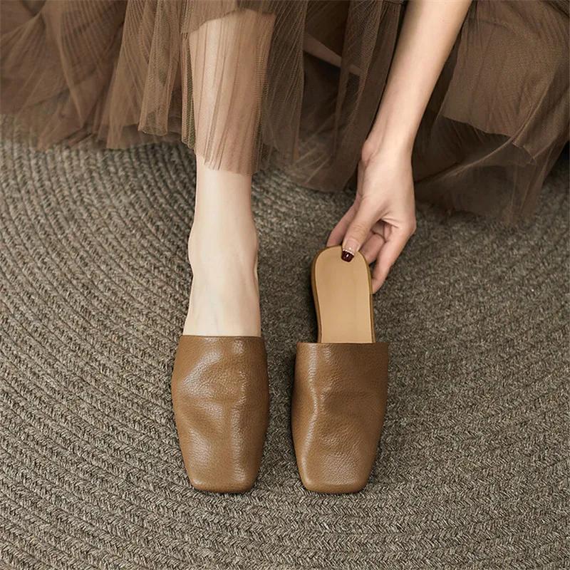 Fashion New Summer Women Shoes Mules Shoes for Women Simple Women Slippers Low Heel Square Toe Slippers Ladies Shoes Zapatos De Mujer