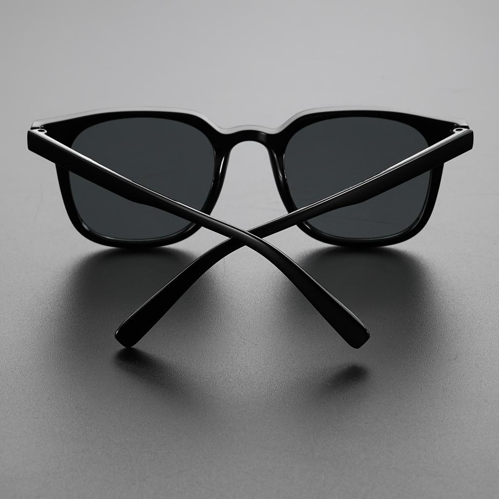 Fashionable Rectangular Men'S Glasses with Full Frame, Suitable for Daily Leisure And Activities
