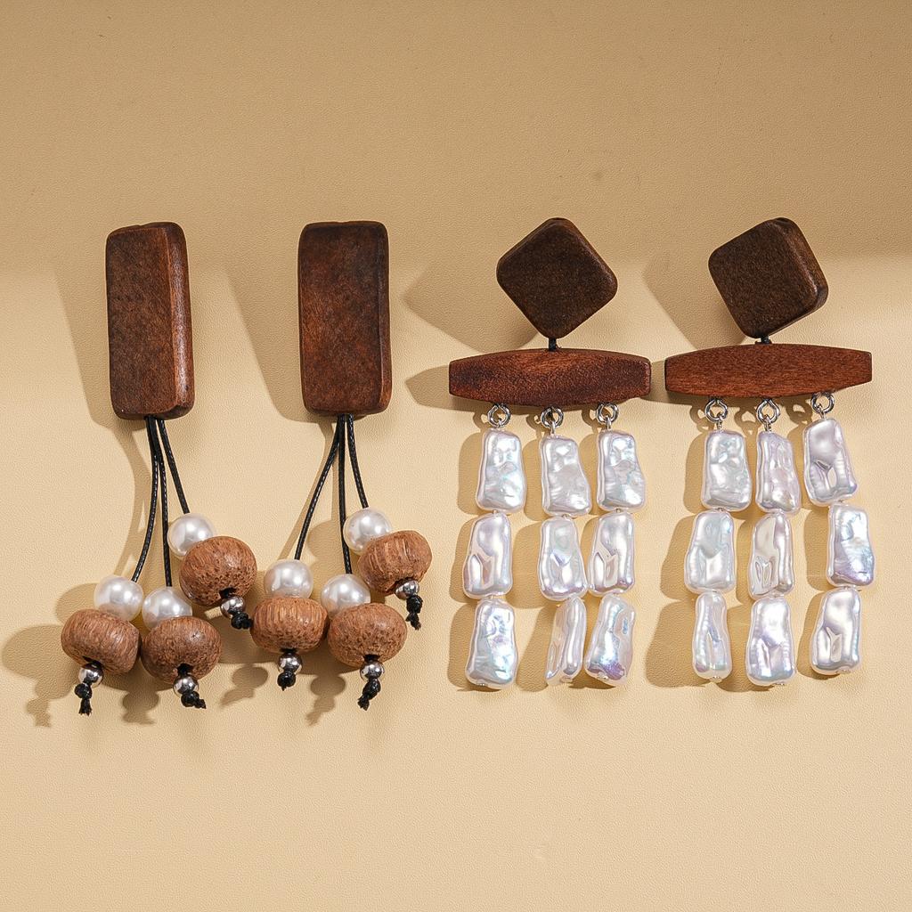 Wood imitation pearl geometric fringed silver needle earrings bohemian vintage autumn and winter niche earrings