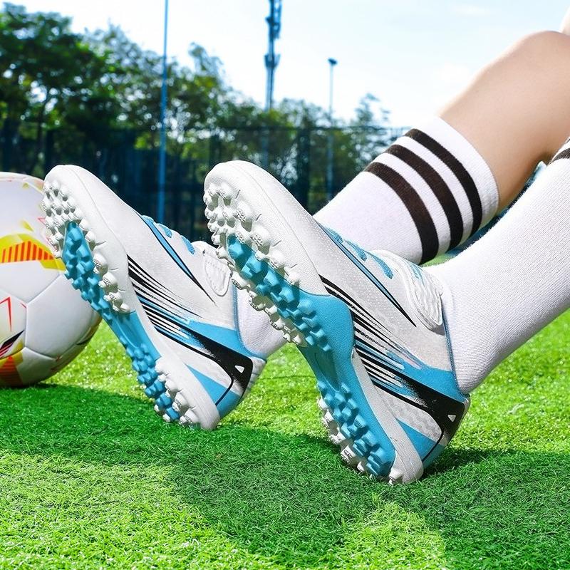 New Kids Indoor Soccer Shoes Non Slip Professional Football Boots Original Football Field Boots Children Futsal Sneaker Match