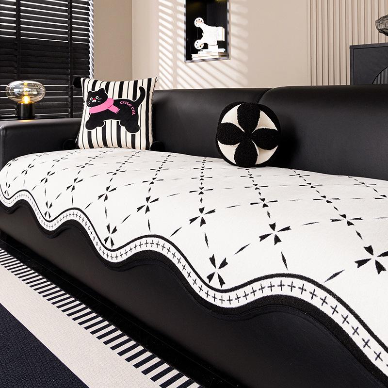 

2025 new special-shaped sofa cushion, universal in all seasons, straight-breasted leather sofa seat cushion, fixed non-slip cover cloth towel 90*70cm