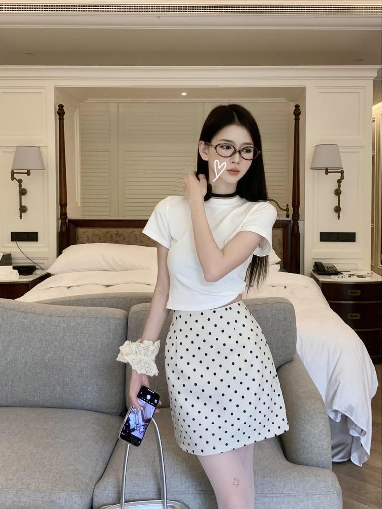 2025 Summer Women's Sweet & Spicy Apricot Polka Dot A-Line Skirt - Hip-Wrapping Casual Mini Skirt