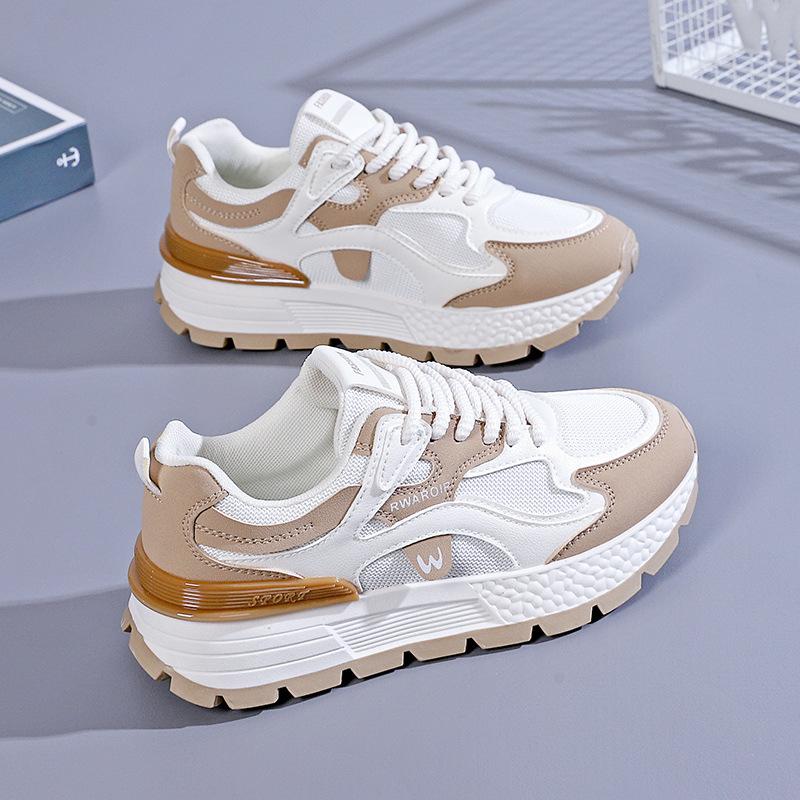 Buty siatkowe oddychające na wiosnę i lato Damskie buty sportowe Ultralekkie Miękka podeszwa Białe buty codzienne Buty do biegania