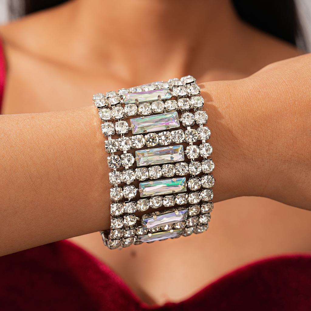 Wind-set diamond rectangular round splicing bracelet exquisite jewelry