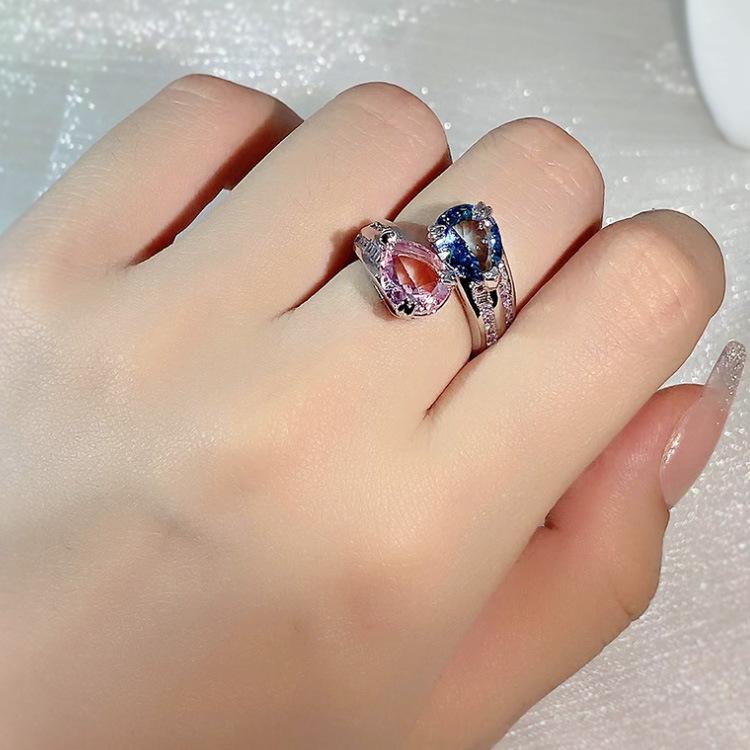 Retro Geometrisches Mehrfarbiges Zirkon-Set mit einem Ring mit Öffnung in Tropfenform