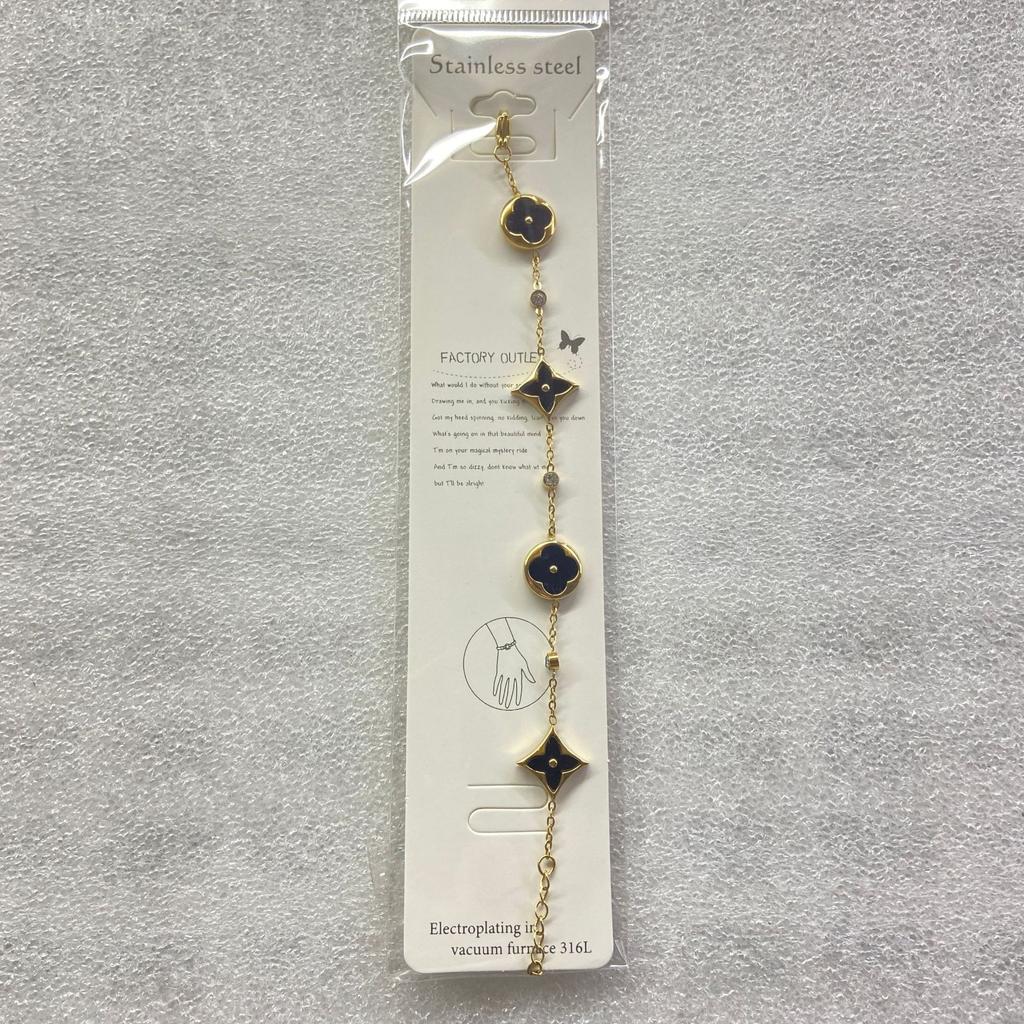 Brățară de Lux Ușor High-end Trifoi cu Patru Foi Violet Oțel Titan Pătrat 18k Violet Temperament Versatilă Patru Flori Nacre