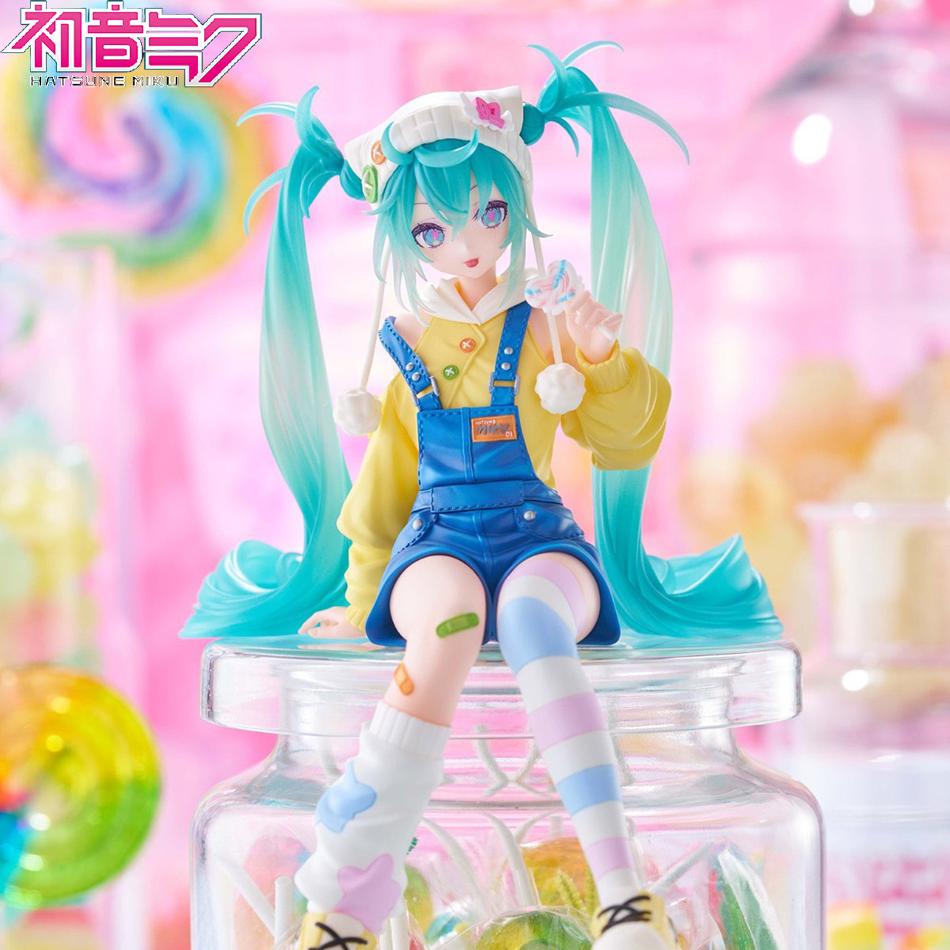 Hot 14CM Anime Hatsune Miku Lollipop Figure Anime Peripheral Collectible Models Decorative Decorations Children Kawaii Present