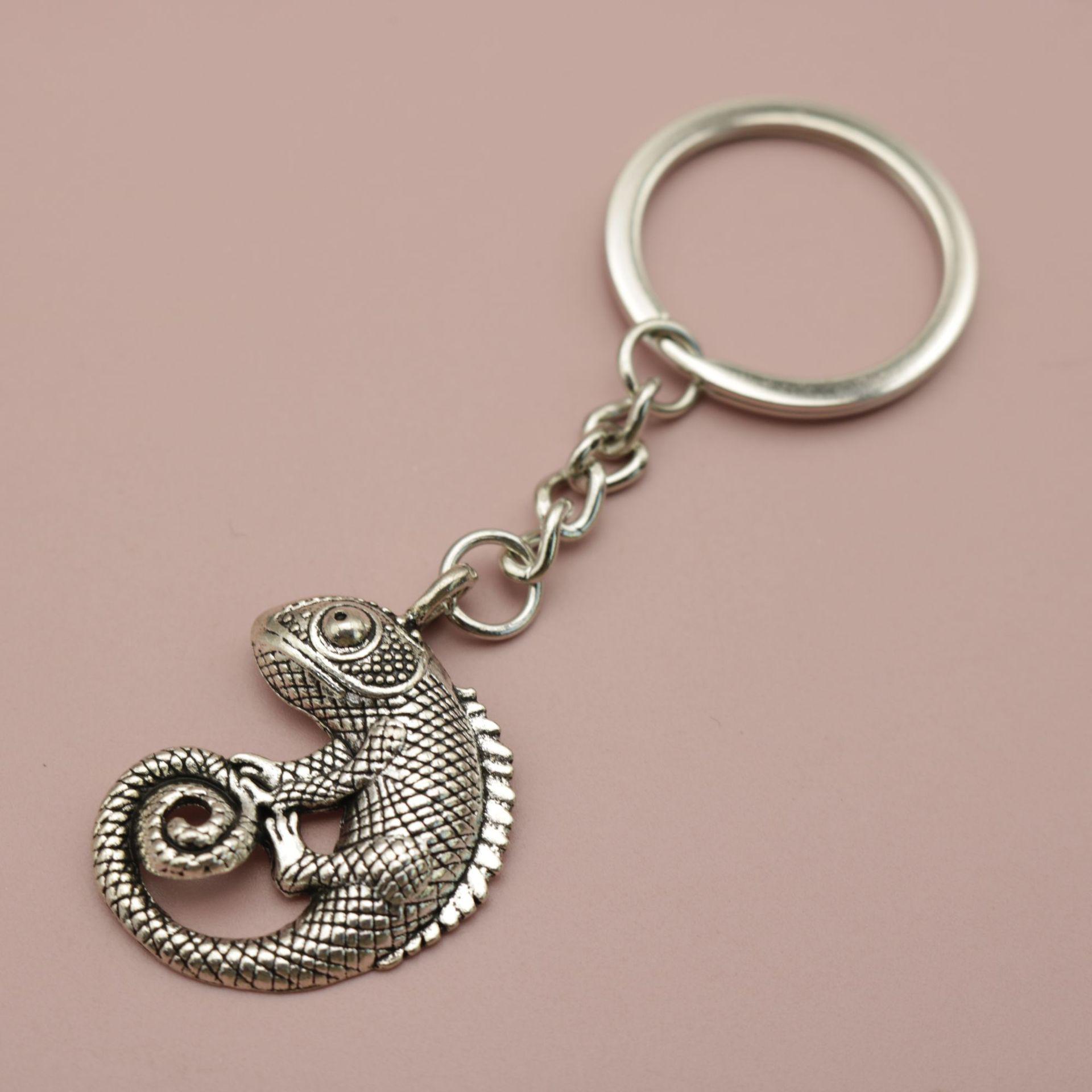 Xiyin Hot-Selling Simple Lizard Keychain Pendant