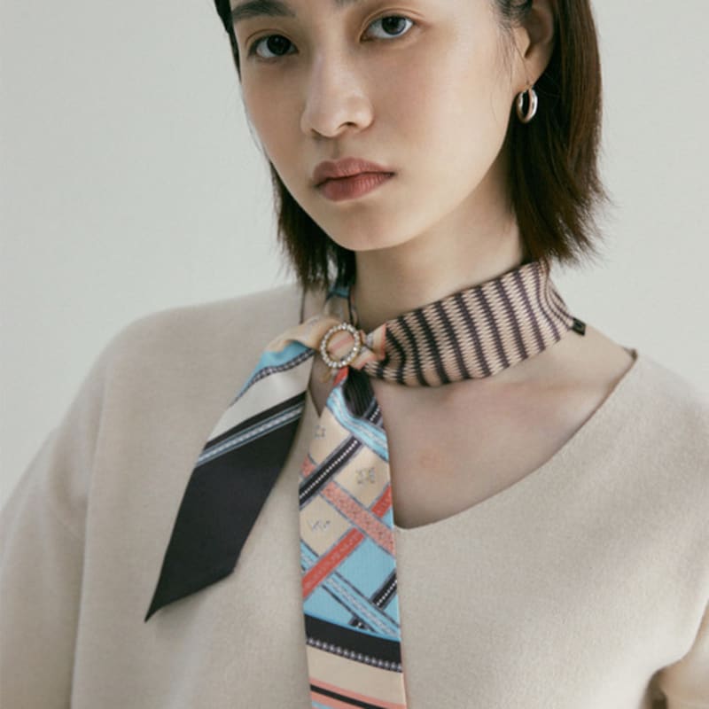 Saint Luxure Women's Short Scarf Twilly Heim Pink SL21FSTHMPK