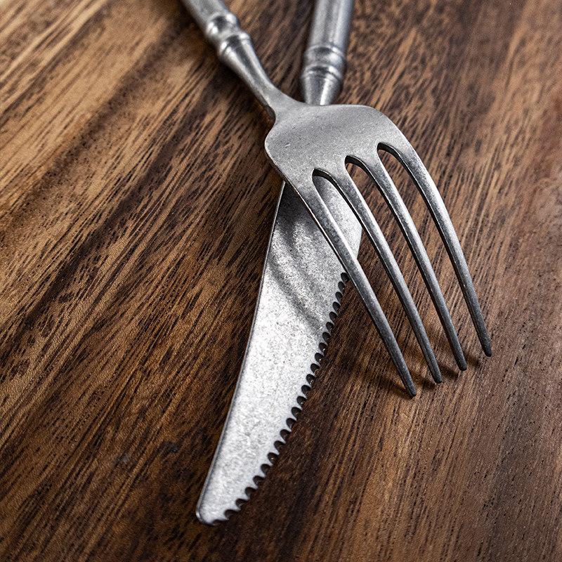 Japanese Snowflake 304 Stainless Steel Matte Cutlery Set: Retro Western Style Steak Knife, Dessert Spoon, Fork.