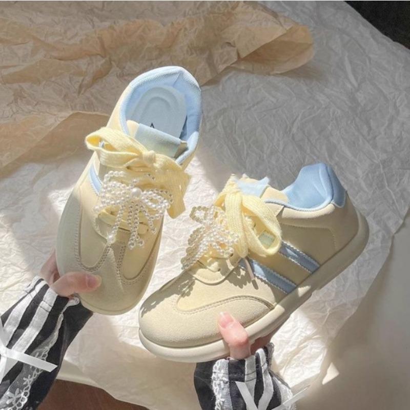 Thick baseplate shoes women's new autumn women's shoes versatile and lightweight retro little white shoes children's tide