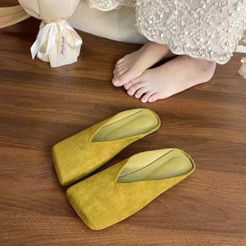 

Баотоу Полутапочки Женские 2025 Весна Осень Новый Стиль Маленький Квадратный Носок Мелкий Вырез Бархатная Мягкая Подошва Модные Балетки 35 жёлтый