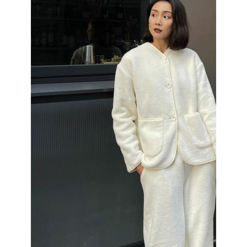 

Weijia Молочно-белая пижама с набивным воротником без воротника, мешковатое пальто, дизайн модного бренда, нишевый стиль, верхняя одежда, осенне-зимний костюм для дома White S