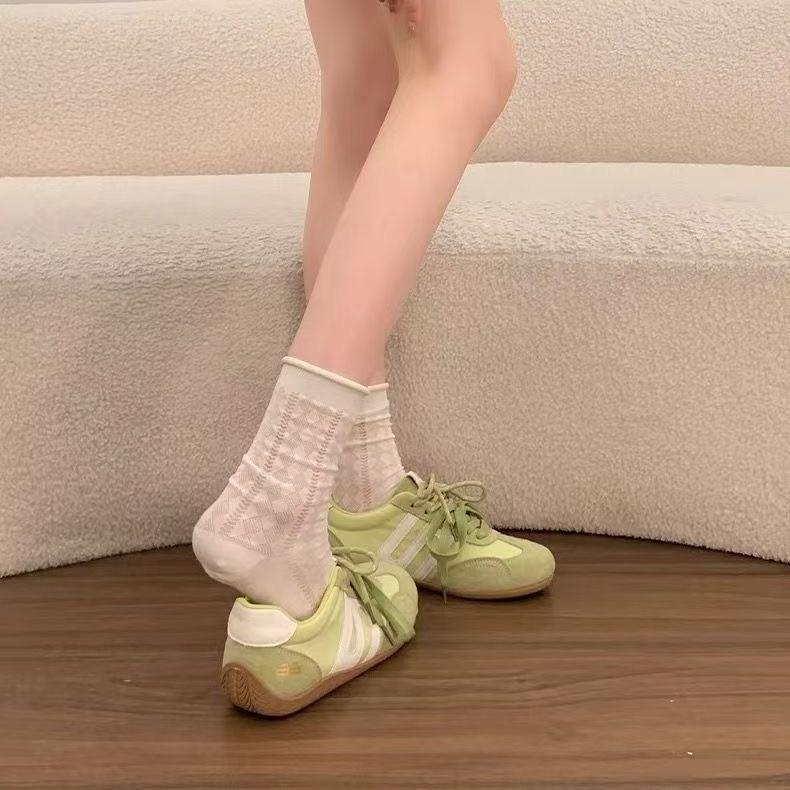 Retro green Dexun shoes women's ins trendy niche design sense Forrest Gump shoes Korean leisure sports board