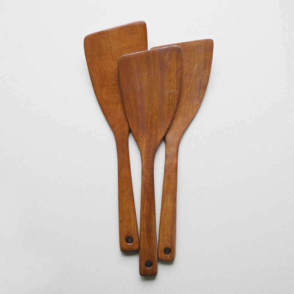 Romwood Rosewood Wooden Triangle Turner