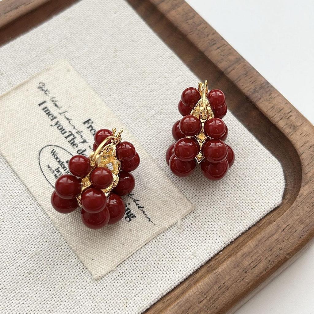 Retro Gem Pearl Flower Earrings - European Court Style, Light Luxury, Versatile Long Earrings