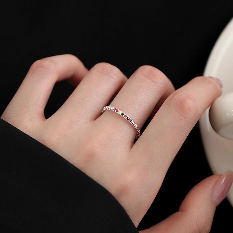 Elegant Rainbow Geometric Diamond Band Ring - Versatile & Chic for Women