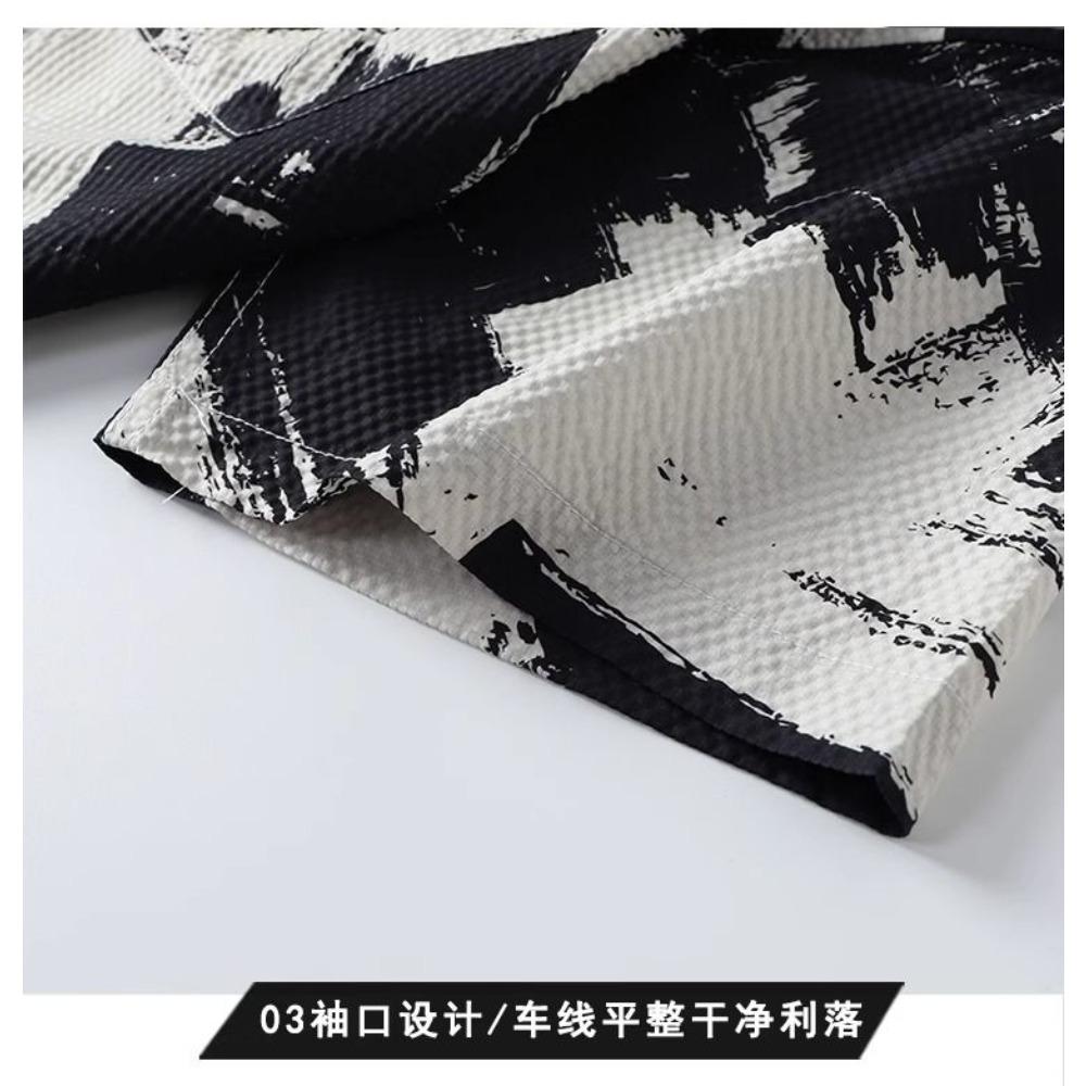 Light Luxury Ink Casual Printed Short-sleeved Shirt