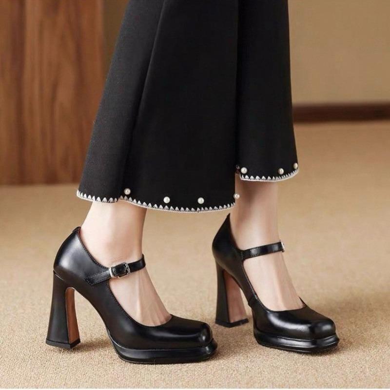 Módní Elegantní Dámské Boty na Vysokém Podpatku Sandály na Podpatku s Čtvercovou Špičkou Trend 2025 Nová Móda Letní Masivní Boty Šaty Párty Dámské Lodičky Sexy