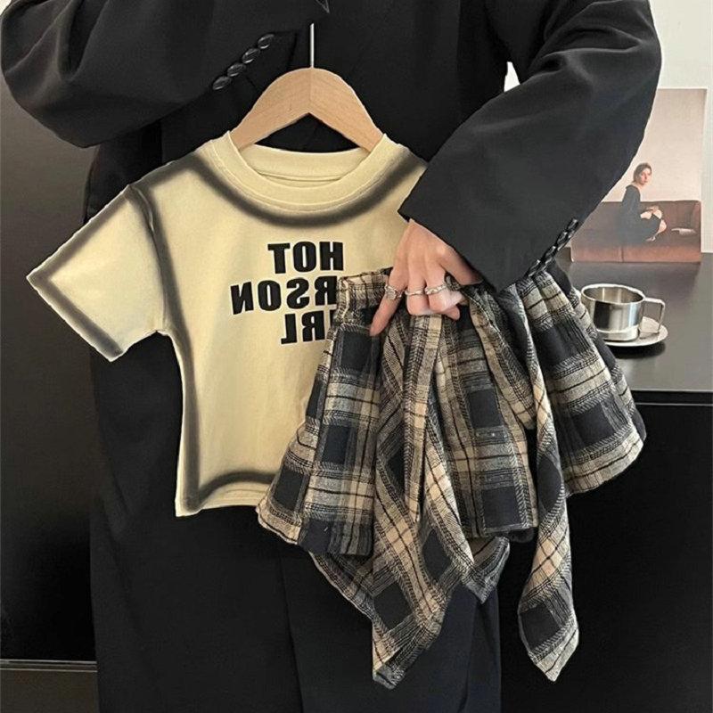 Girls' Summer Set: Letter-Outlined Short-Sleeve T-Shirt + Plaid Skirt-Pants Unique Street Style Two-Piece Set