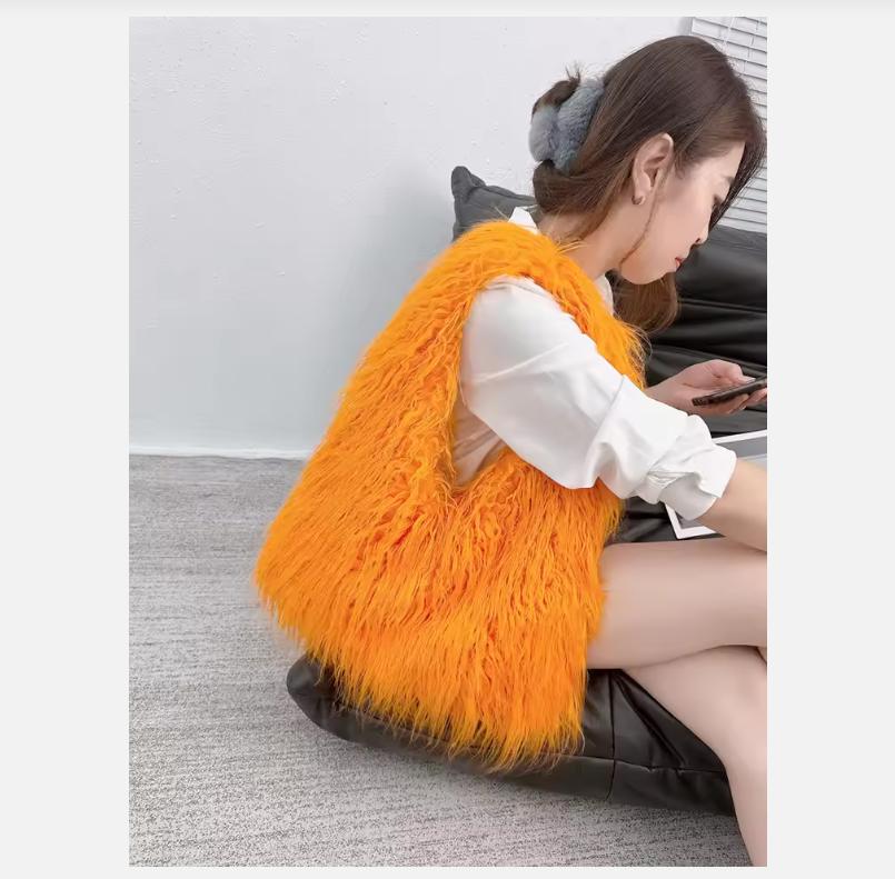 2025 NEW Wool Women's Plush Shoulder Bags Y2k Hot Girls Faux Fur Drawstring Bucket Bag Fashion Female Furry Purse Tote Handbags