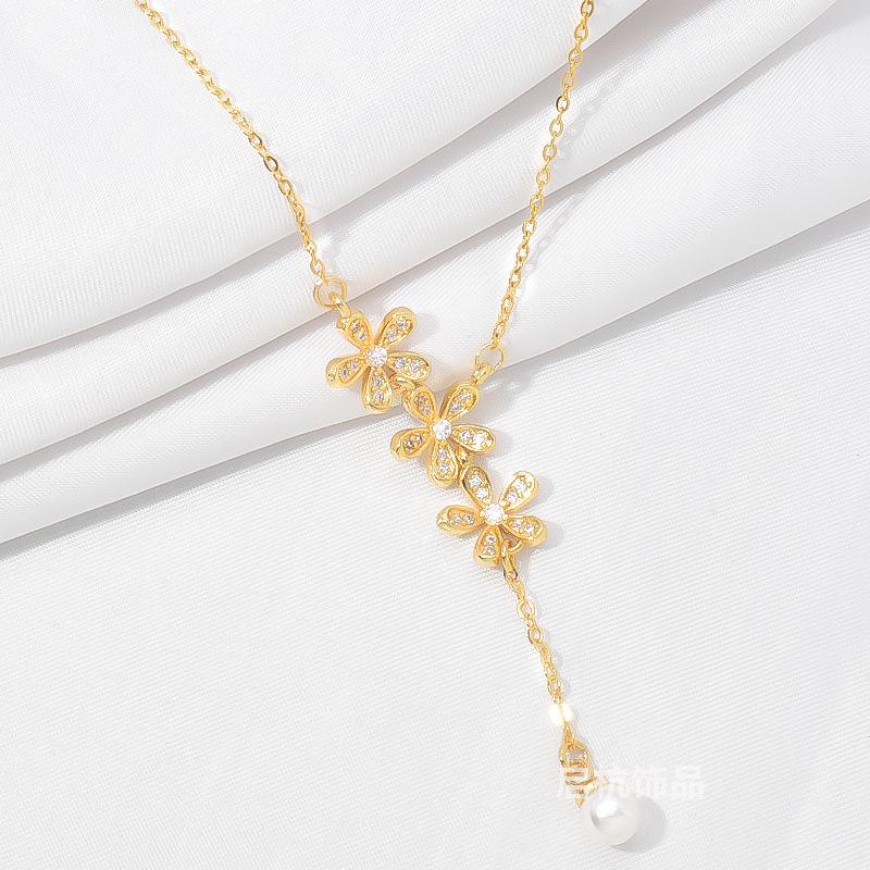 

Flower Tassel Necklace Women S Light Luxury Design Sense Simple And Fresh Versatile Micro-Inlaid Collarbone Chain Accessories