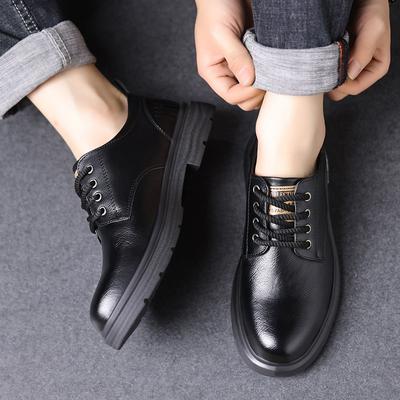 Sapatos Derby de Primavera Masculinos Cano Baixo Botas Martin Estilo Britânico Bico Redondo Cabeça Grande Sapatos Pretos para Trabalho Plataforma Casuais Sapatos de Couro