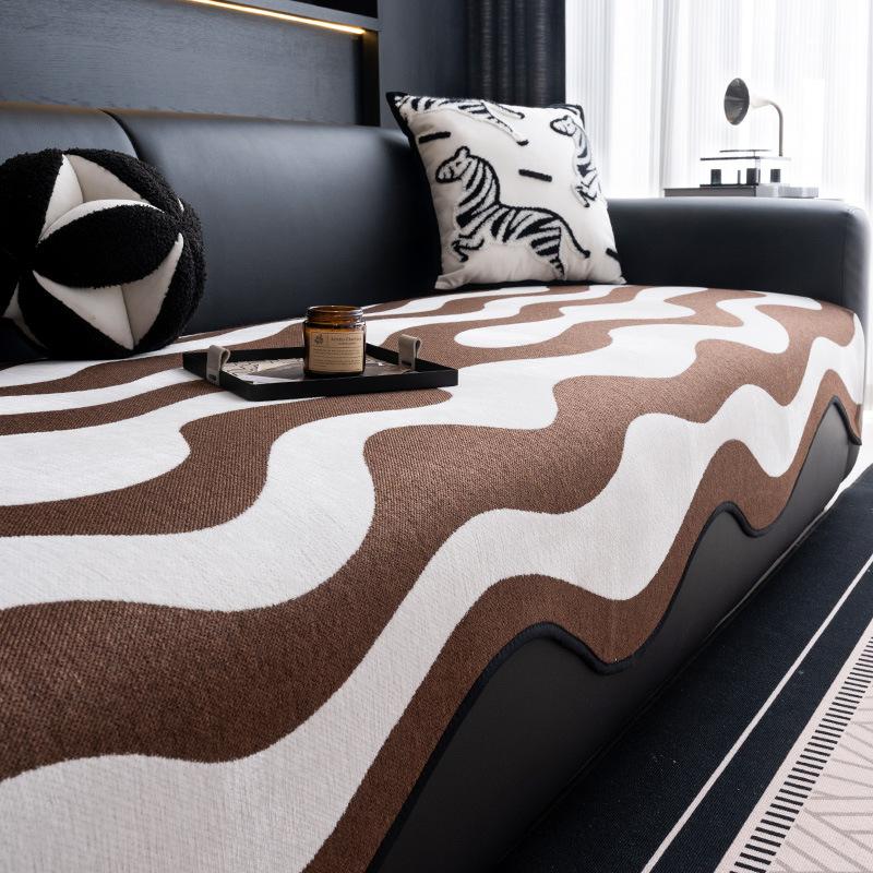 

2025 новый чехол на подушку дивана летний легкий роскошный с высоким чувством универсальный для четырех сезонов нескользящий специальной формы цельный кожаный чехол 90*70cm