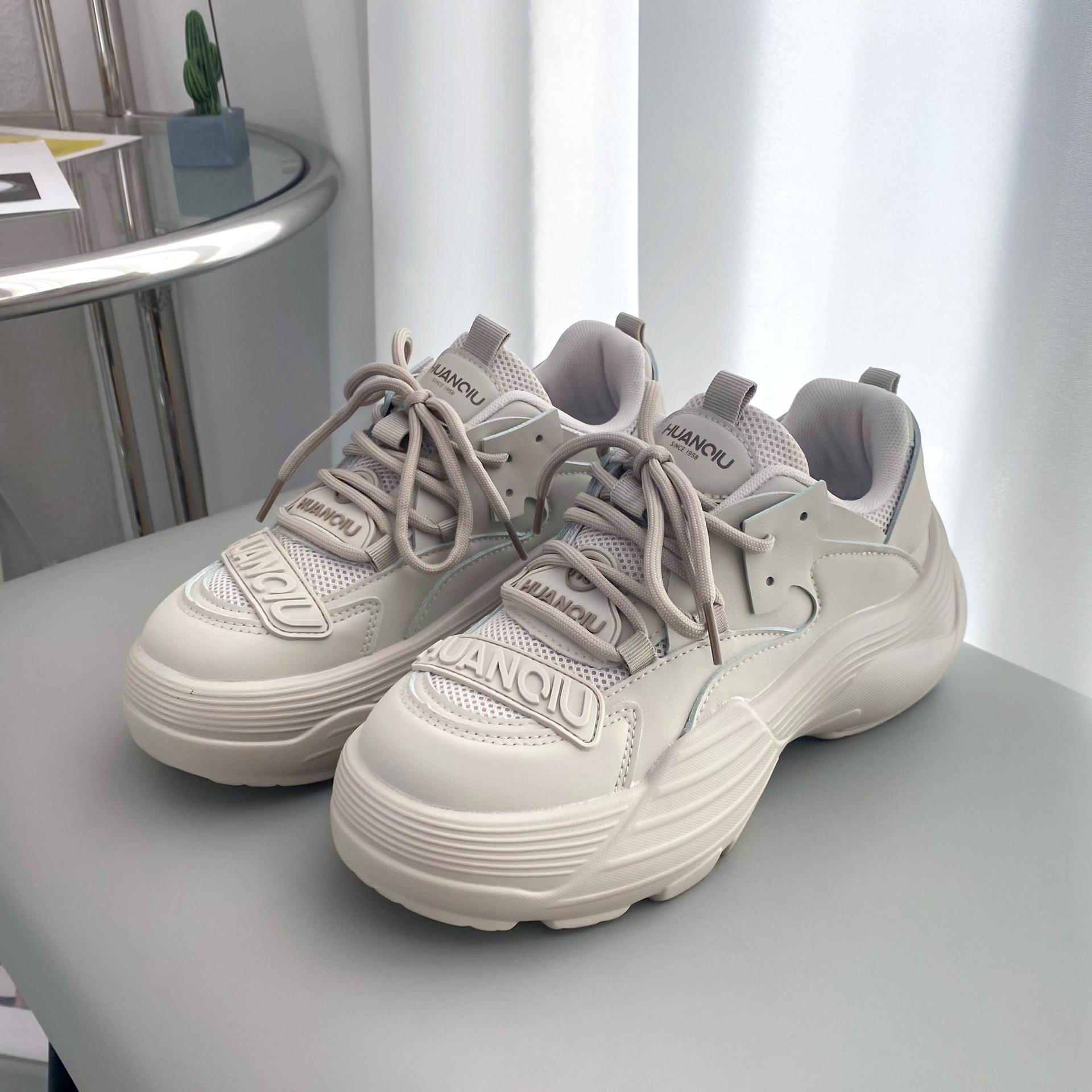 

Спортивные кроссовки женские весна осень повседневные теннисные туфли женские толстые подошвы шнурки балетки кроссовки женские вулканизированные туфли 35 серый