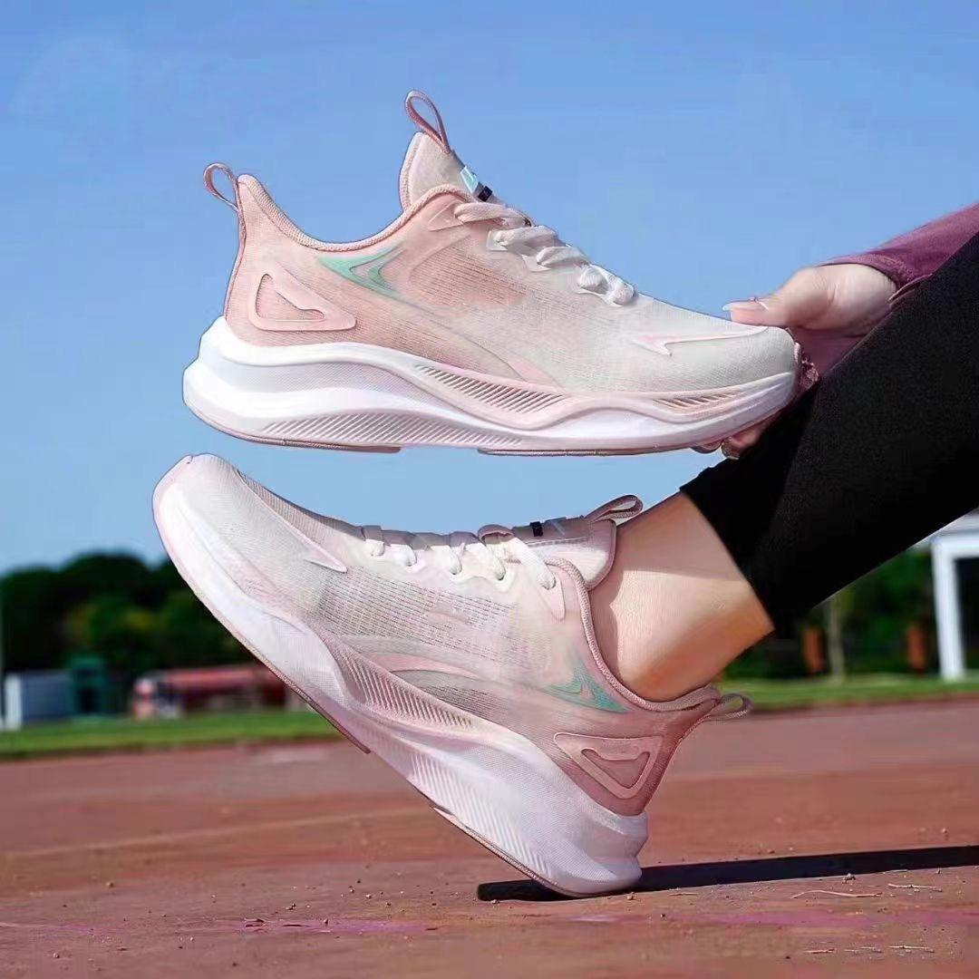 

Sports Shoes for Women New Casual Versatile Running Shoes Mesh White Shoes for Women Breathable Sports Running Shoes 37