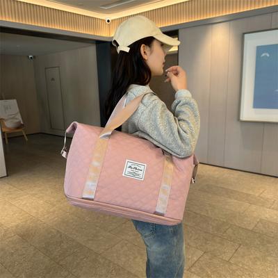 Trocken und Nass und Trocken Freizeit-Fitness-Tasche Kurze Ausflüge mit großem Fassungsvermögen Erweiterbare Diamant-Gepäcktasche Kann für Zugstange verwendet werden