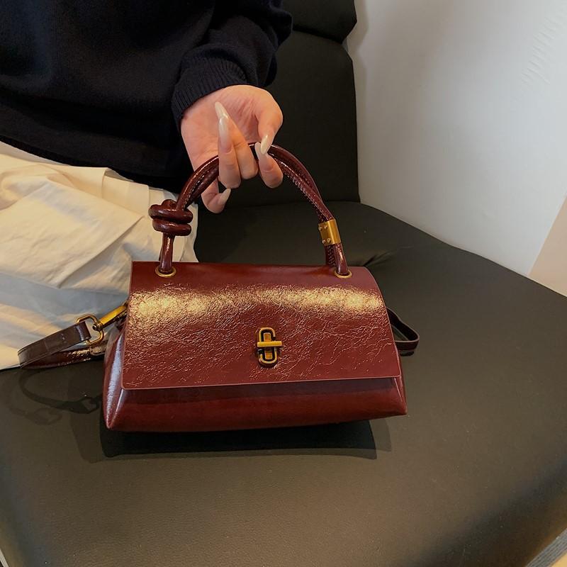 

Fashion underarm bag women s autumn new trendy shoulder bag niche simple casual women s bag бордовый