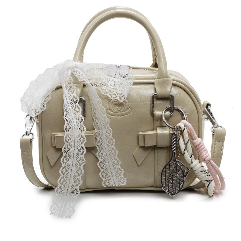 Popular Korean version of sweet and cool style high-end portable Boston bag women's versatile fashion niche design messenger bag