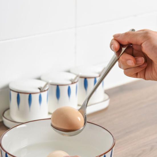 Servierlöffel aus Edelstahl mit langem Griff, moderner Esslöffel, rostbeständig, vielseitiges Küchenutensil für Suppe, Reis, Müsli