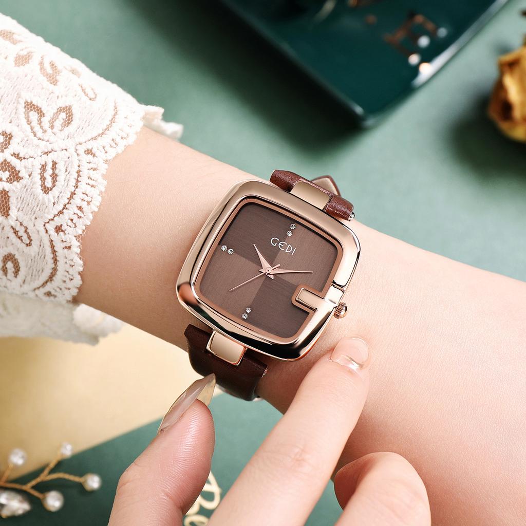 Light Luxury Large Dial Women'S Watch Niche High-End Belt Watch Women'S Quartz Waterproof Watch