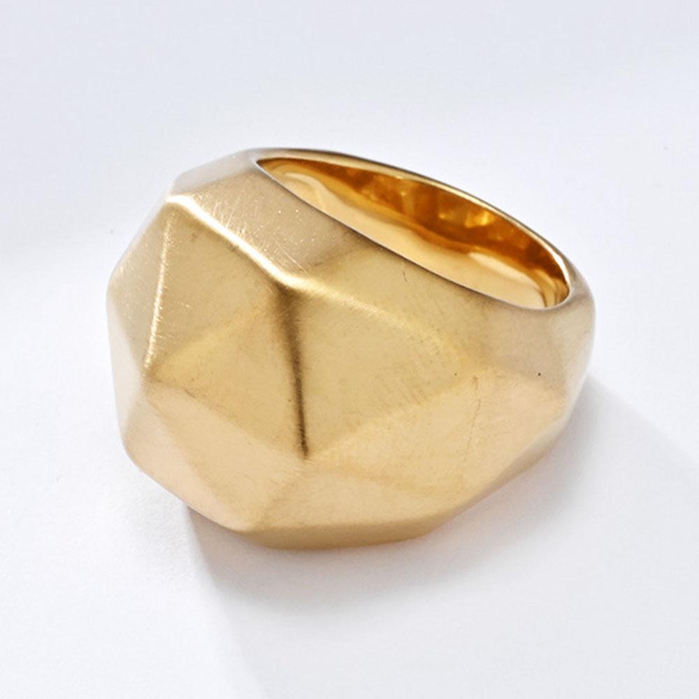 Exaggerated Geometric Cutting Ring for Women Fashionable and High-end Light Luxury Temperament Hand Jewelry