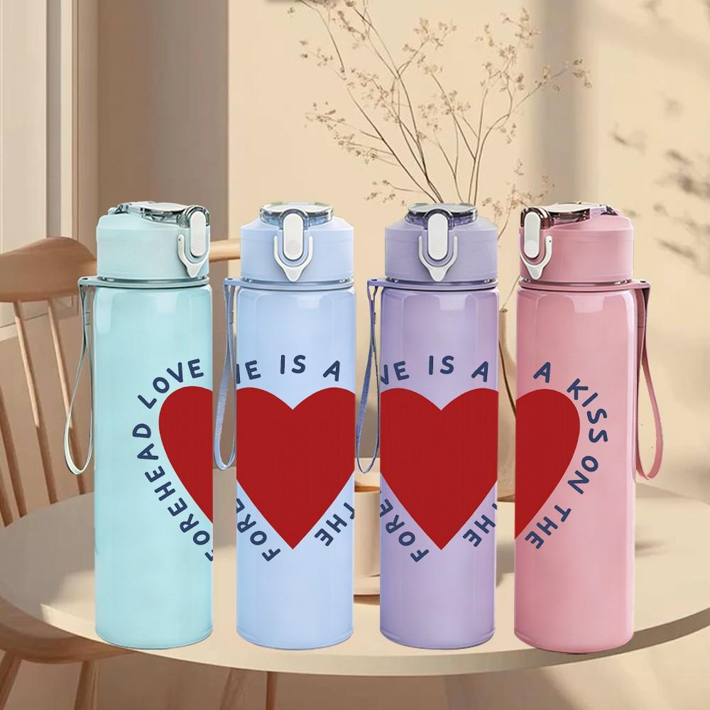 1PC Love Is A Kindness Red Heart Print 750ml Color Plastic Sports Water Bottle Leakproof Flip Straw Lid Suitable for Sports Office Home Use