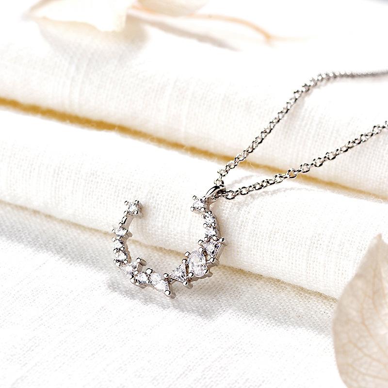 Temperament Flash Diamond Irregular Crescent Moon Necklace Collarbone Chain With South Korea'S New Girlfriend Gift Choker Female