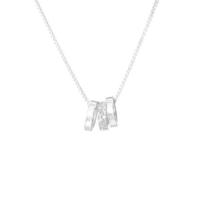 Three-ring ring necklace for women, light luxury niche design sense fashion ins style Roman numerals circle collarbone chain necklace