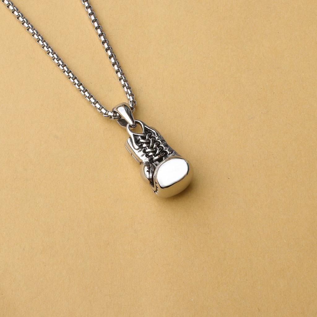 Hip-Hop Stainless Steel Jewelry, Men'S Fitness Necklace, Fashion Gloves, Titanium Steel Pendant.