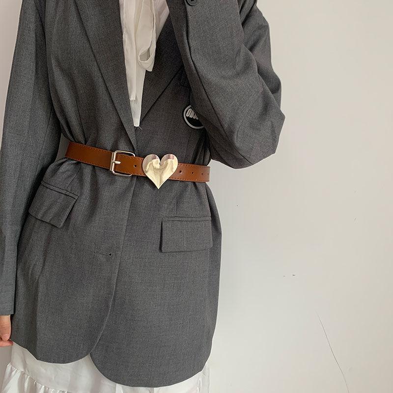 

Heart Pu Elegant Shaped Buckle Waist Belt For Women With Stylish Detail Chain Tan Heart