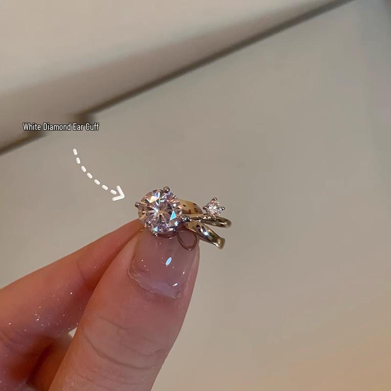 Elegant Zircon Ear Cuff: High-End Light Luxury No-Piercing Earring for Women