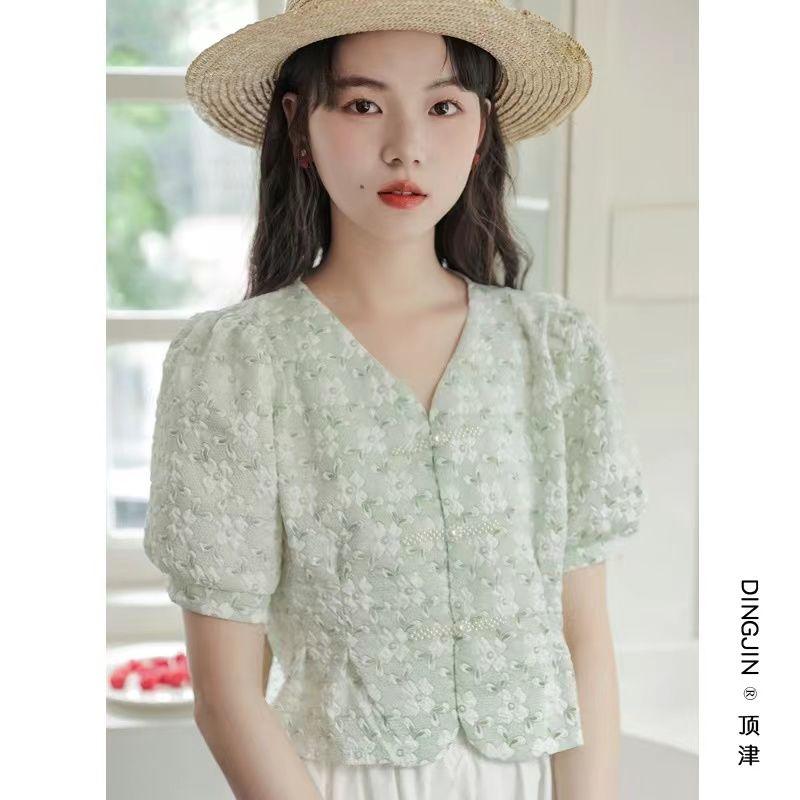 V-neck Top Short-sleeved Shirt for Women Summer New French Sweet Short Floral Top