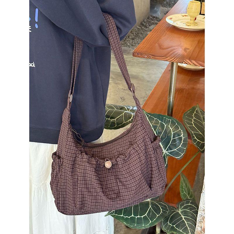 Korean Retro Lazy Plaid Messenger Bag New Large-capacity Commuting Shoulder Bag Daily Commuting Messenger Bag