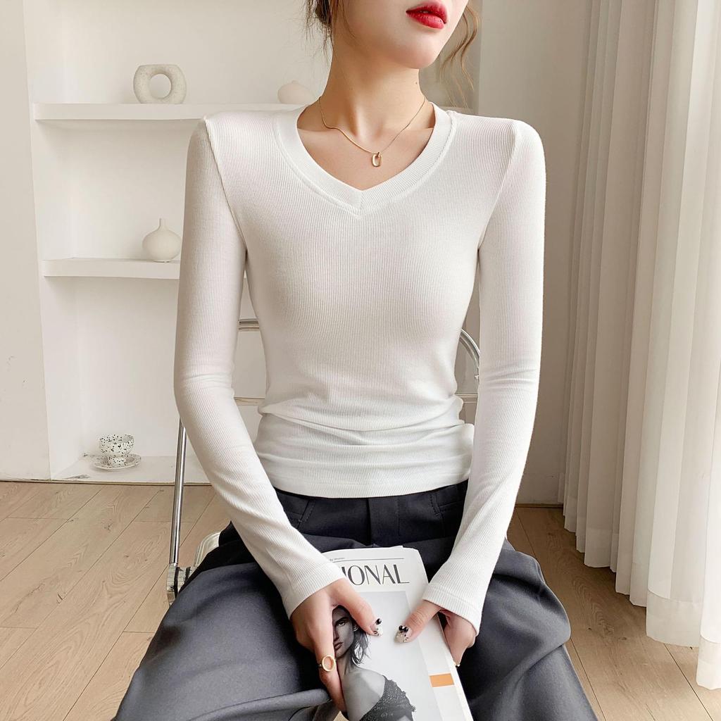Women's V-Neck Long-Sleeve Slim Fit Top for Fall & Winter