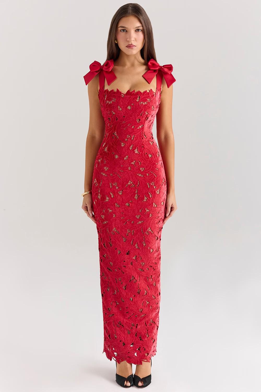 

Elegant Red Hollow-Out Bow Dress - Slim Fit, Sexy & Chic for Women Small