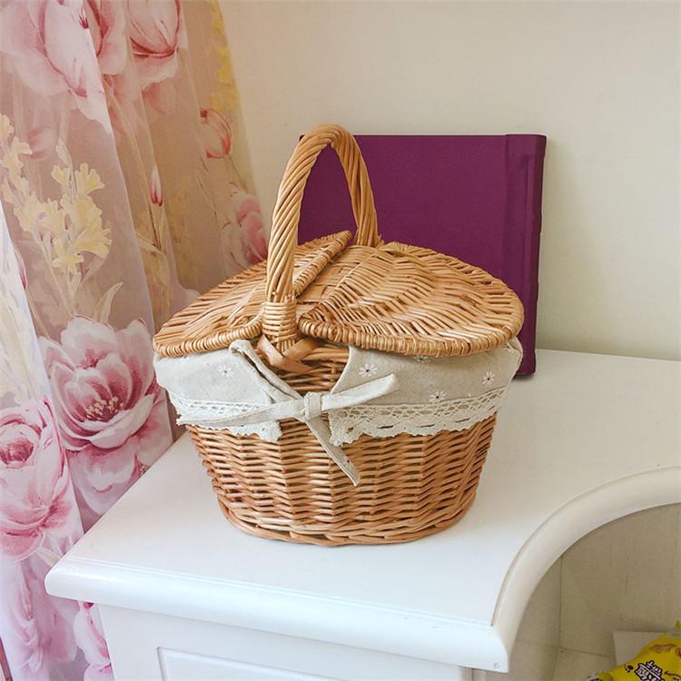Handmade Wicker Willow Picnic Basket with Lid - Pastoral Style Storage and Fruit Basket