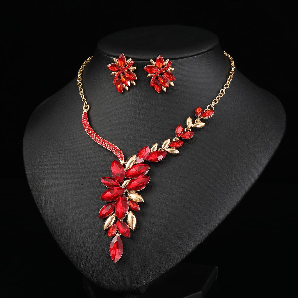 Source Bridal Necklace Set Alloy Diamond Crystal Glass Colored Jewelry Set