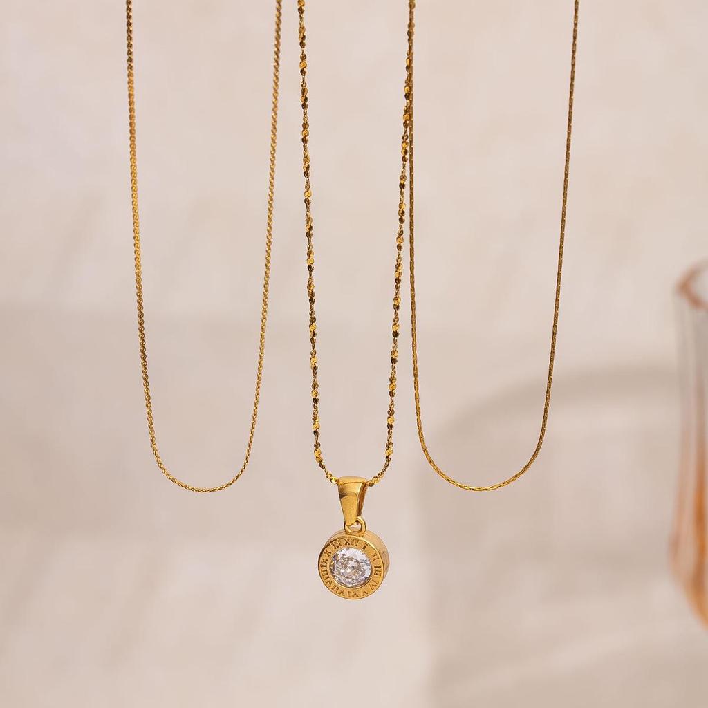 European & American Roman Round Diamond Zirconia Clavicle Necklace - Women's Light Luxury Versatile Jewelry Set