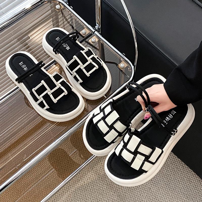 French Heightened Platform Slippers Women's Summer Fashion 2025 Xiaoxiangfeng New High-end Non-slip Beach Shoes